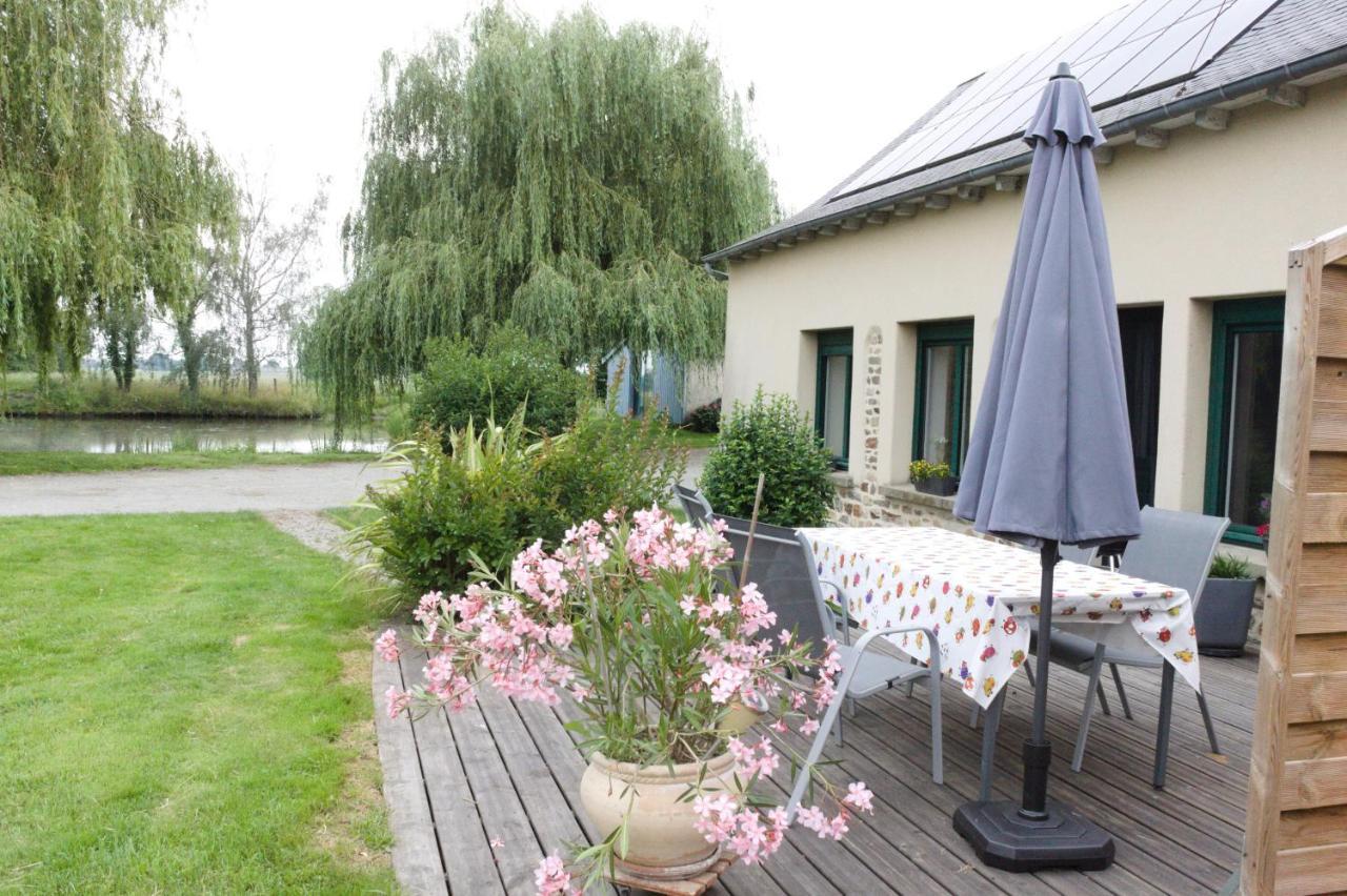 Les Saules Villa Domalain Exterior photo